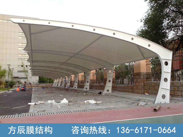 膜結(jié)構(gòu)停車棚019