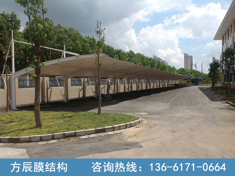 膜結構停車棚033