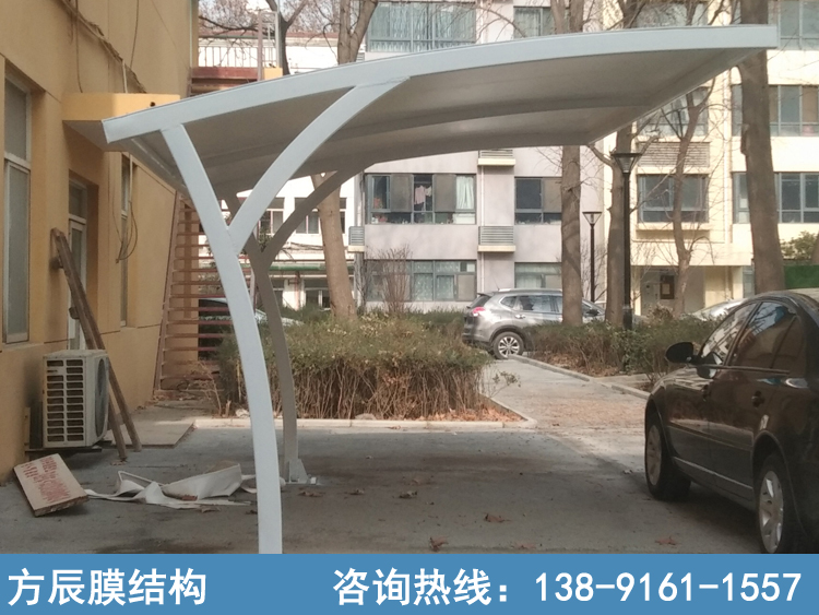 方管型電動(dòng)車(chē)停車(chē)棚
