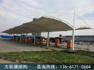 重慶汽配市場充電樁車棚解決方案