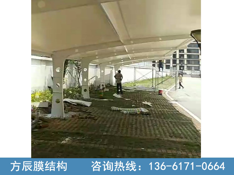湖南省邵陽市麻糖辦事處洞庭村雅禮實(shí)驗(yàn)學(xué)校內(nèi)膜結(jié)構(gòu)停車棚